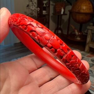 Vintage Asian Oriental Red Floral Carved Cinnabar Bangle Bracelet